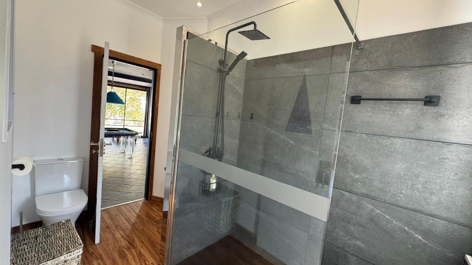 The Modern & Recycled House Apartment Machico (Madeira)