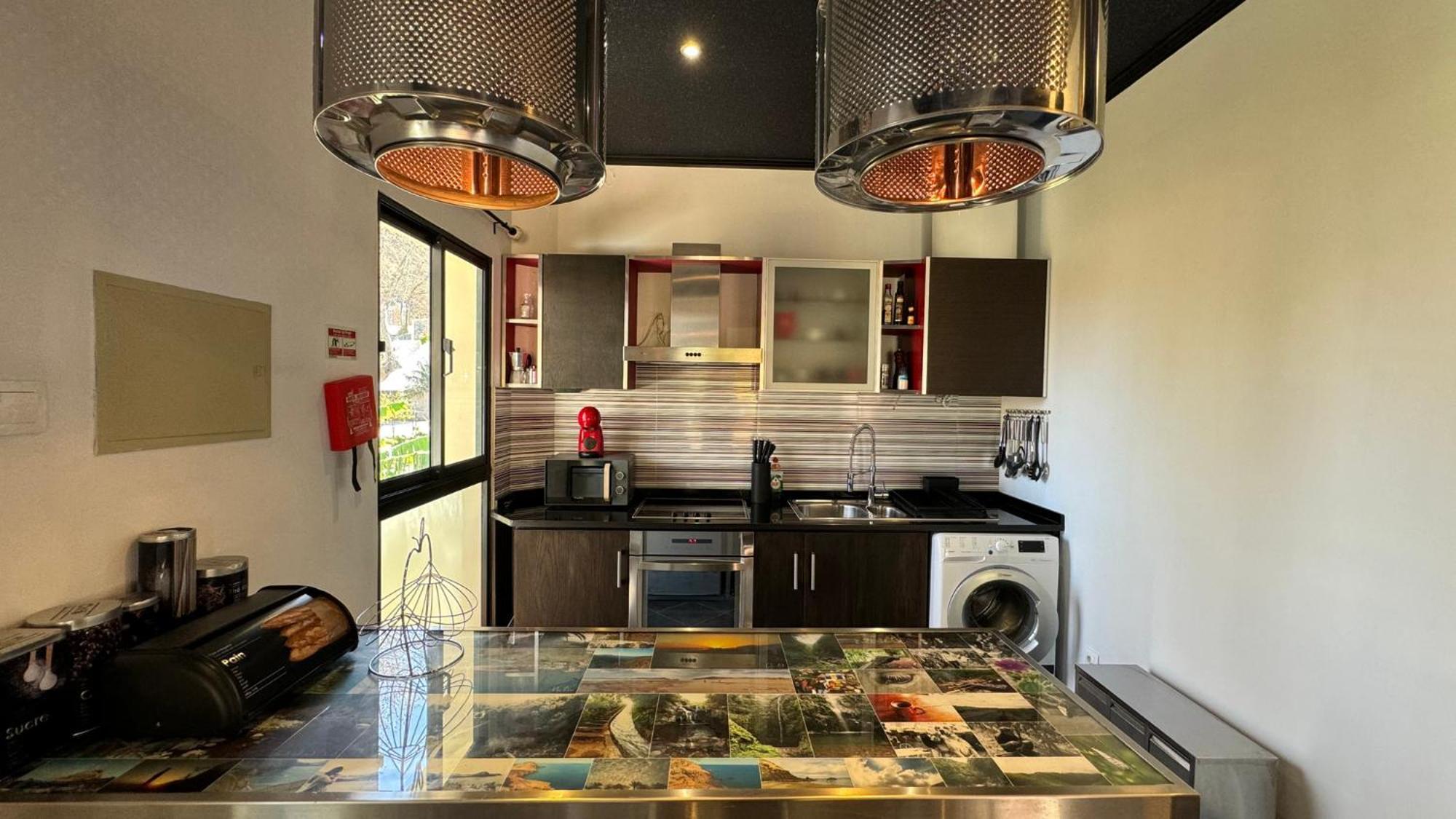 Apartment The Modern & Recycled House Machico (Madeira)